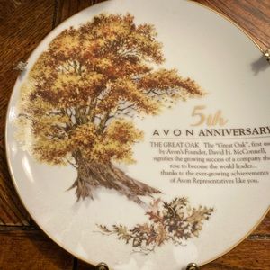 Avon 5th Anniversary Plate with plate hanger